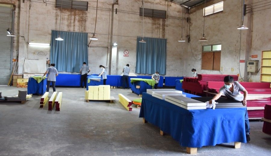 Guangzhou Wuyang Yiguan Acoustic Materials Co., Ltd. linia produkcyjna producenta